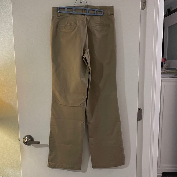 Ladies Dockers Slacks / Sized 8M - Picture 2 of 3